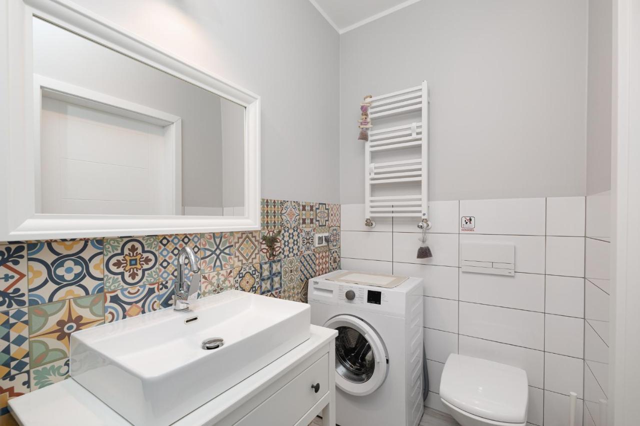 レバルApartament Prowansalskiアパートメント エクステリア 写真