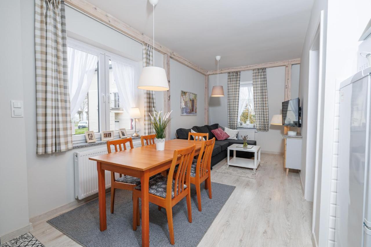 レバルApartament Prowansalskiアパートメント エクステリア 写真